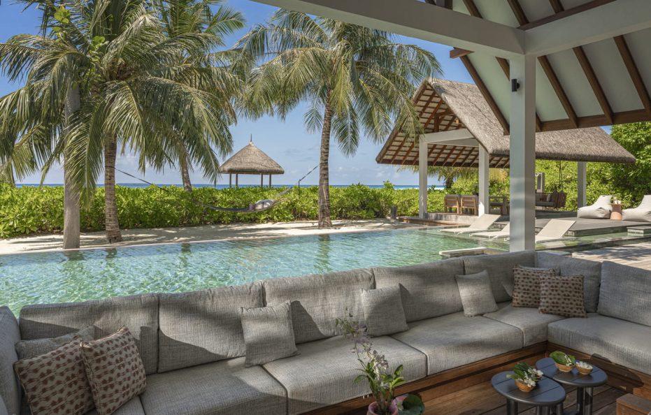 Four Seasons Resort Maldives at Landaa Giraavaru