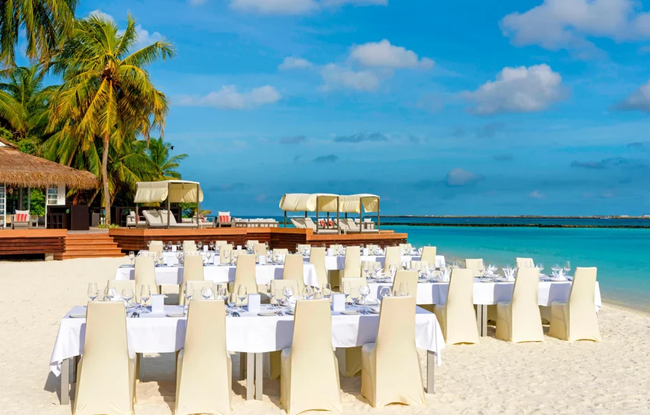 Sheraton Maldives Full Moon Resort & Spa