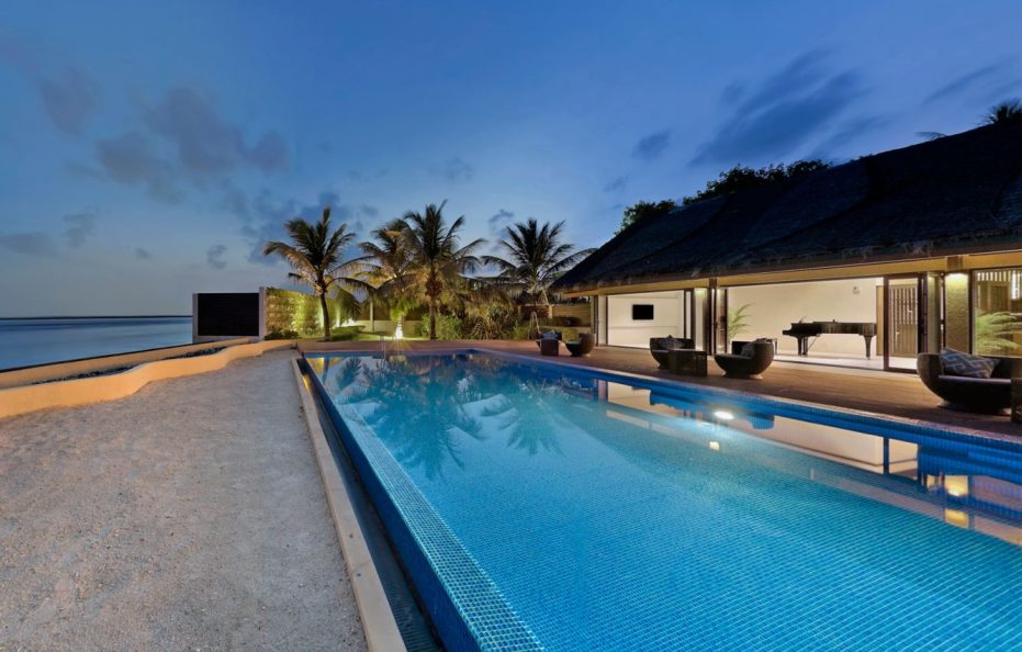 Sheraton Maldives Full Moon Resort & Spa