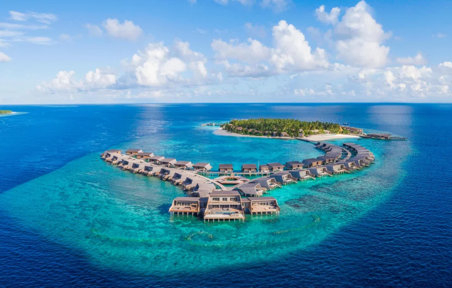 The St. Regis Maldives Vommuli Resort