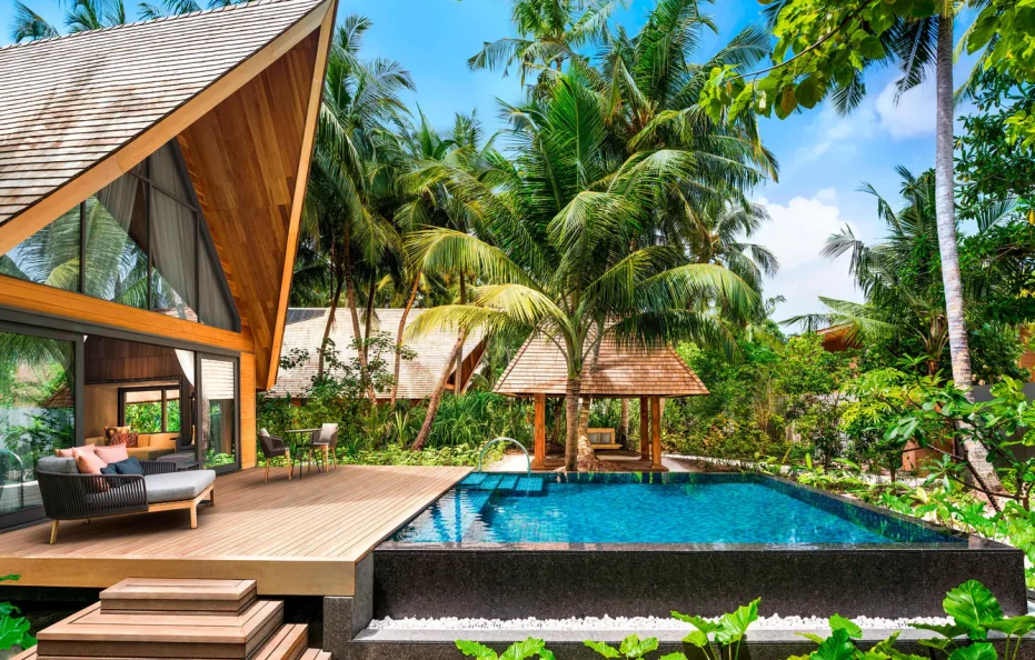 The St. Regis Maldives Vommuli Resort