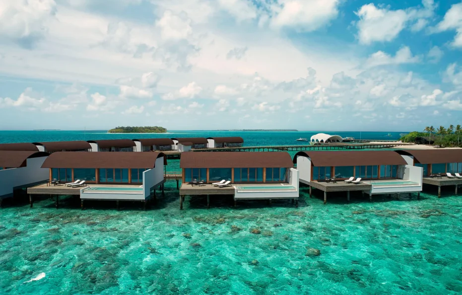 The Westin Maldives Miriandhoo Resort