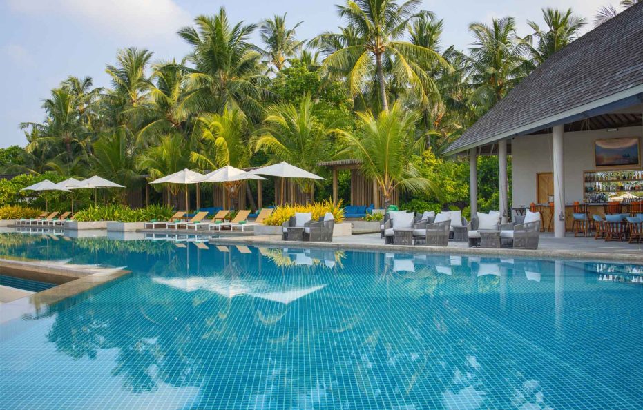 Emerald Faarufushi Resort & Spa