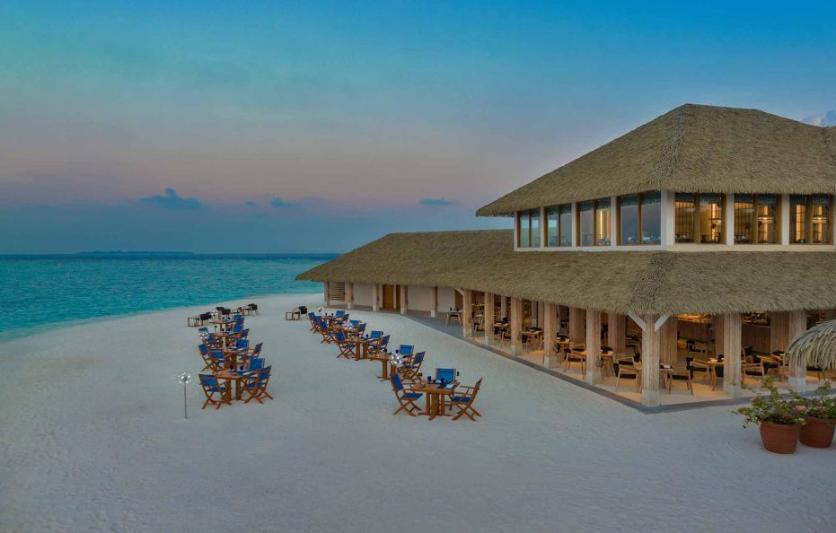 Emerald Faarufushi Resort & Spa