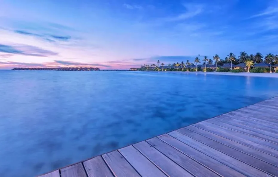 Hurawalhi Island Resort