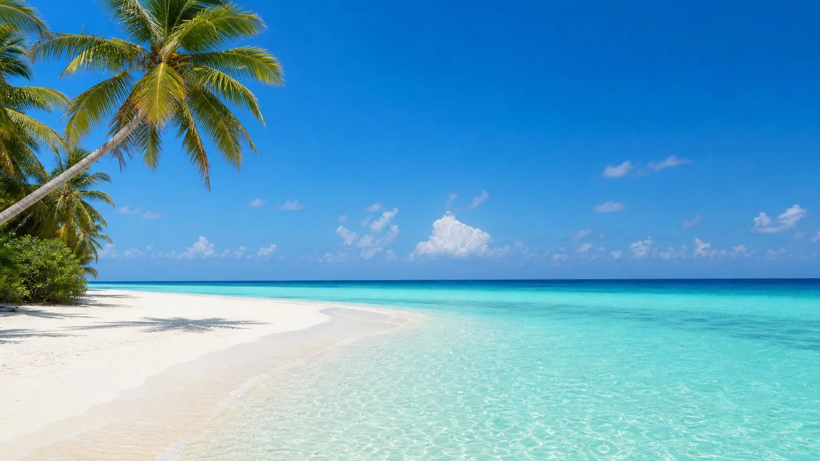 Maldives dry season lagoon beach Maldives lagoon during the dry season