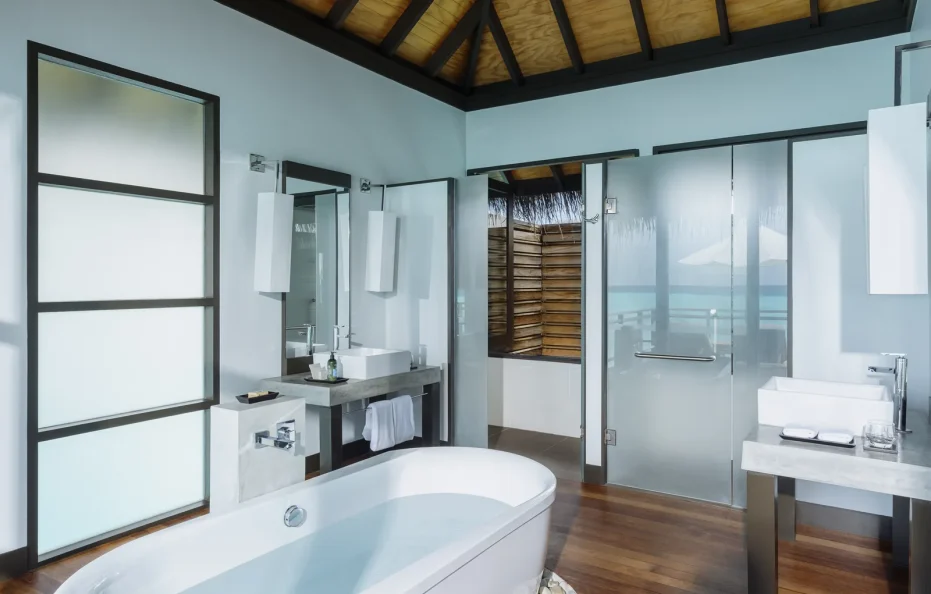 Niva Velassaru Maldives