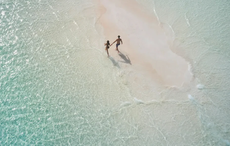 Patina Maldives, Fari Islands